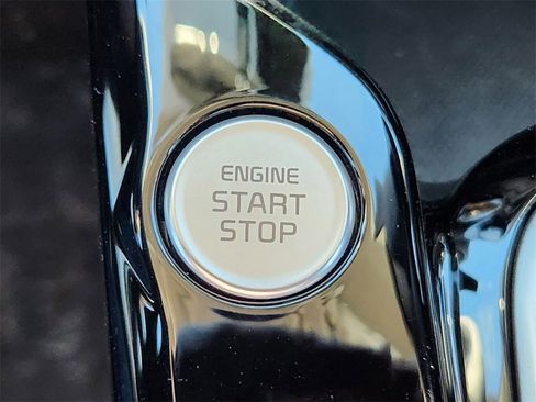 New 2025 Kia Soul S image 14