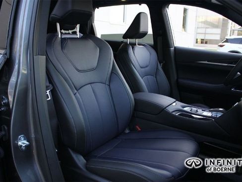 Certified 2026 INFINITI QX60 Sport w/ Dark Cargo Package AWD/4WD image 14