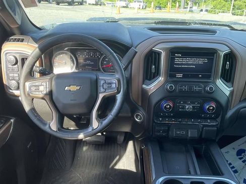 Used 2020 Chevrolet Silverado 2500 High Country w/ Z71 Off-Road Package AWD/4WD image 14