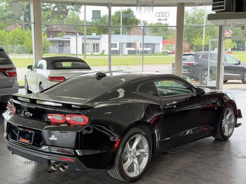 Used 2021 Chevrolet Camaro SS image 12