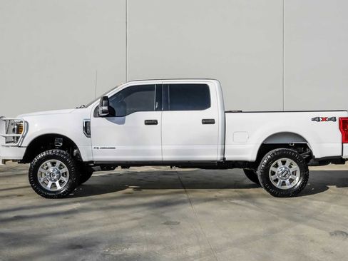 Used 2018 Ford F250 XLT image 11
