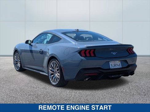 Used 2024 Ford Mustang Premium image 3