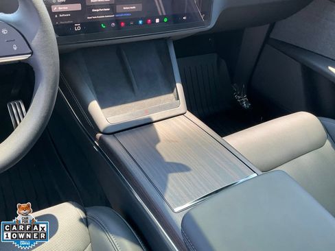 Used 2024 Tesla Model X AWD/4WD image 47