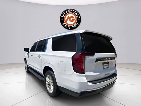 Used 2021 GMC Yukon XL SLT w/ SLT Luxury Package AWD/4WD image 5