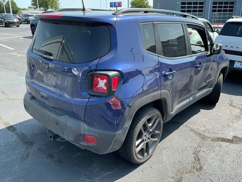 Used 2021 Jeep Renegade Latitude AWD/4WD image 5