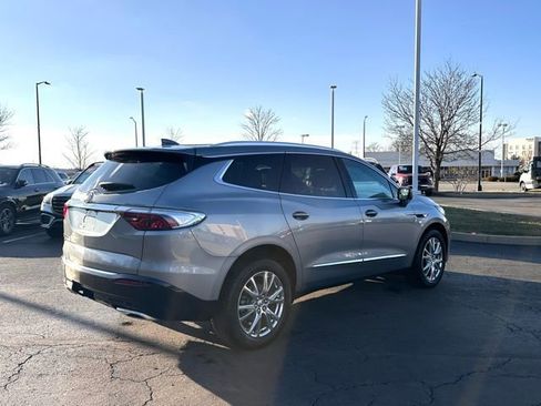 Used 2024 Buick Enclave Essence w/ Experience Buick Package image 10