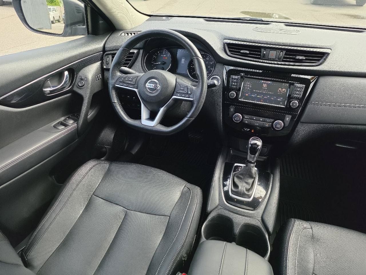 Used 2018 Nissan Rogue SL w/ Premium Package AWD/4WD image 23