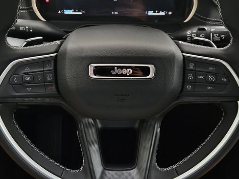 New 2026 Jeep Grand Cherokee L Laredo RWD image 23