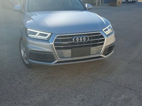 Used 2019 Audi Q5 2.0T Premium Plus w/ Premium Plus Package image 6