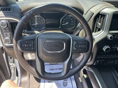 Used 2022 GMC Sierra 1500 Denali w/ Denali Reserve Package AWD/4WD image 5