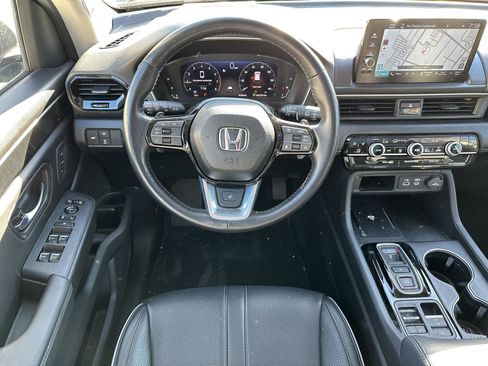 Used 2024 Honda Pilot Elite image 12