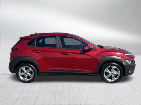Used 2022 Hyundai Kona SEL image 8