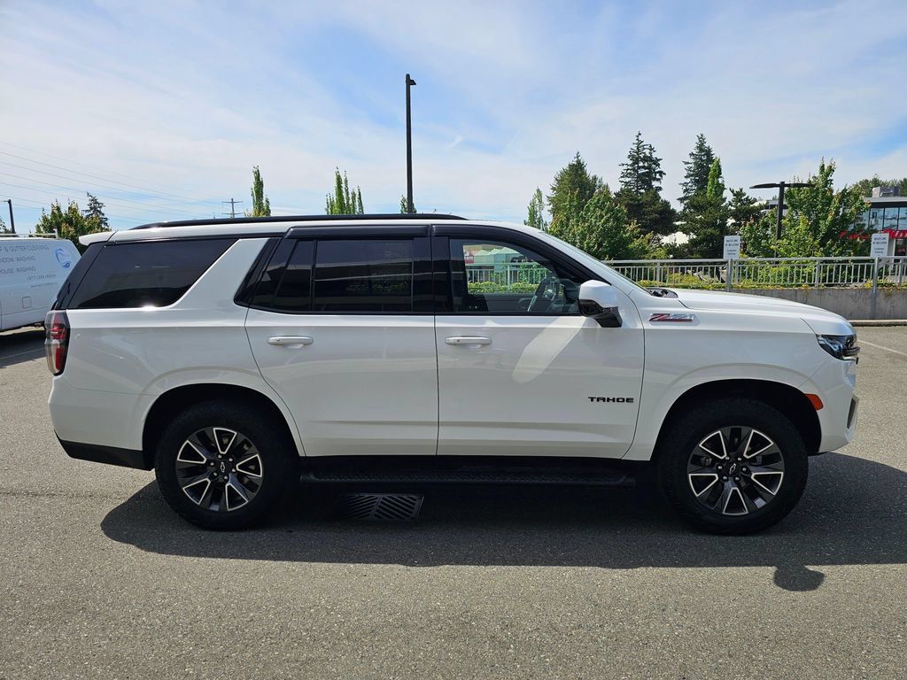 Used 2023 Chevrolet Tahoe Z71 w/ Luxury Package AWD/4WD image 6