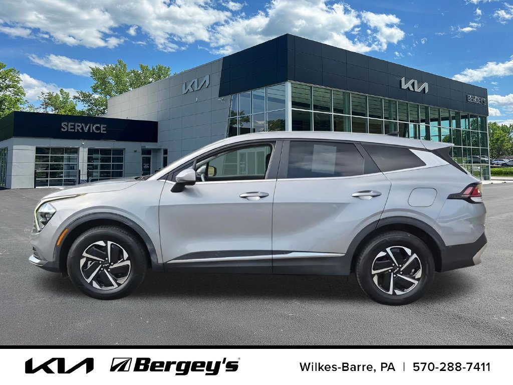 Certified 2023 Kia Sportage LX AWD/4WD image 9