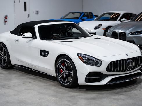 Used 2018 Mercedes-Benz AMG GT C image 14