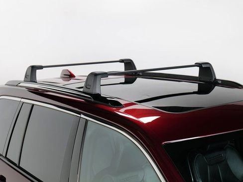 Used 2022 Jeep Grand Cherokee Overland w/ Luxury Tech Group IV image 33