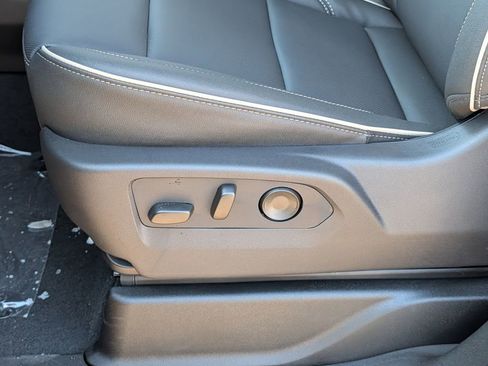 New 2026 GMC Yukon XL Elevation image 27