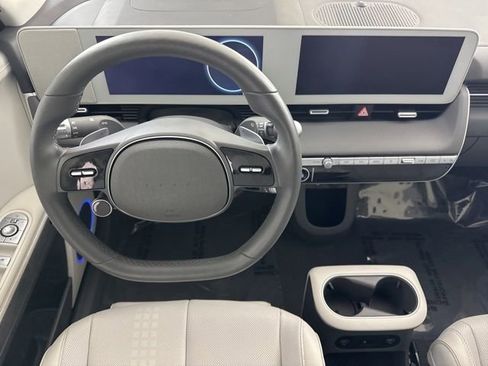 Used 2024 Hyundai Ioniq 5 Limited AWD/4WD image 23