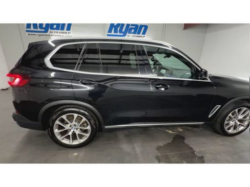 Used 2021 BMW X5 sDrive40i w/ Premium Package 3 RWD image 9