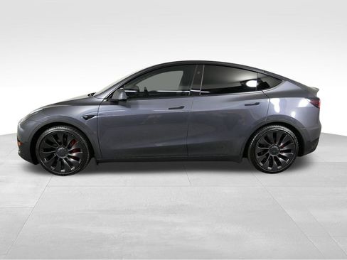 Used 2023 Tesla Model Y Performance AWD/4WD image 6