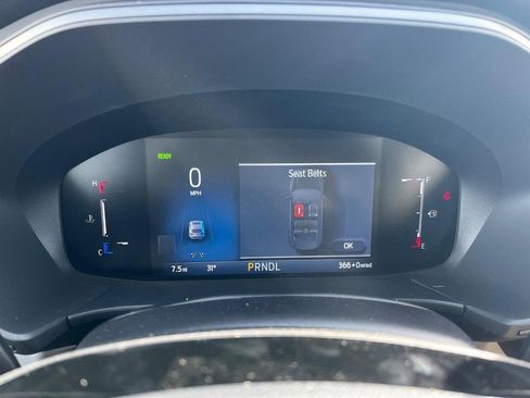 New 2025 Ford Escape PHEV FWD image 12