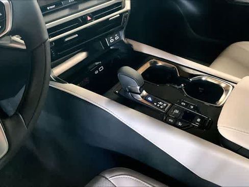New 2026 Lexus RX 350 Premium w/ Accessory Package (2T) AWD/4WD image 8