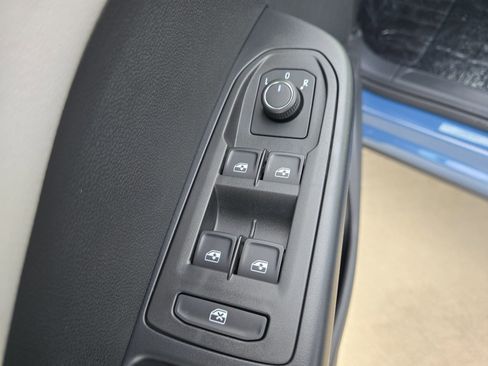 New 2026 Volkswagen Taos S image 19