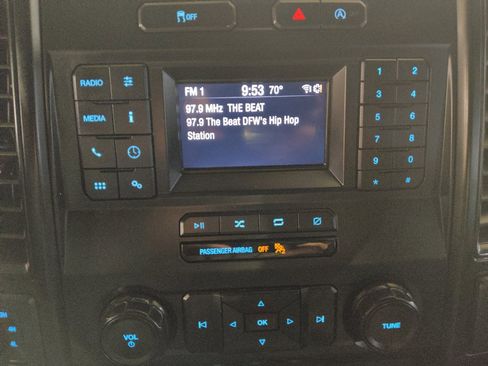Used 2019 Ford F150 XL w/ Equipment Group 101A Mid AWD/4WD image 25