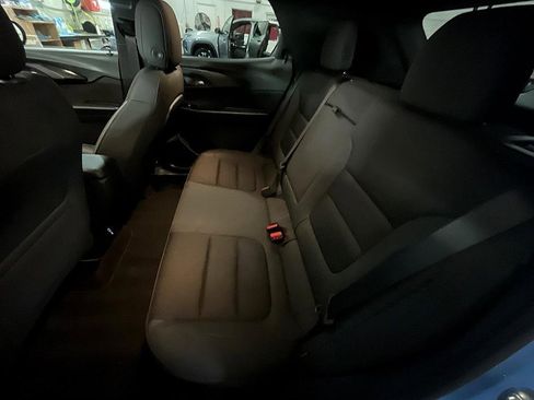 Used 2023 Chevrolet TrailBlazer RS w/ Sun and Liftgate Package image 27