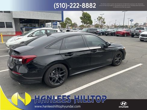 Used 2025 Honda Civic Sport image 1