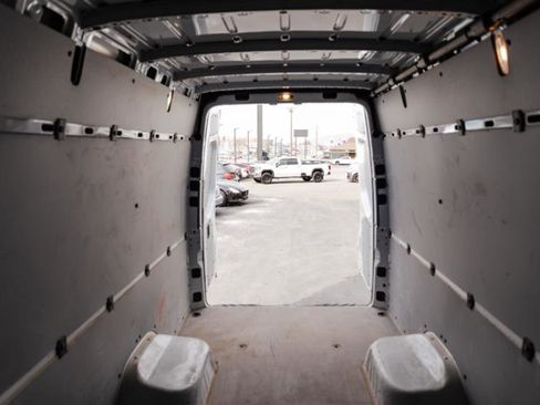 Used 2024 Mercedes-Benz Sprinter 3500 image 11