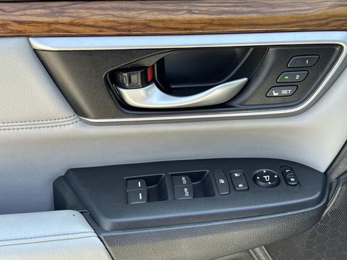 Used 2017 Honda CR-V EX-L image 18