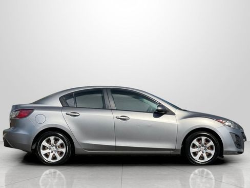 Used 2010 MAZDA MAZDA3 i Sport image 3
