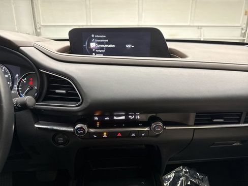 Used 2022 MAZDA CX-30 AWD 2.5 S w/ Premium Package image 14