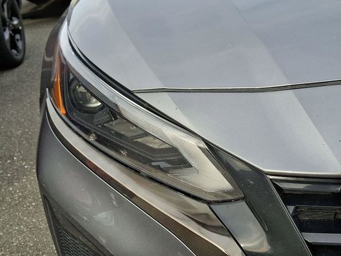 Used 2024 Nissan Altima 2.5 SR image 7