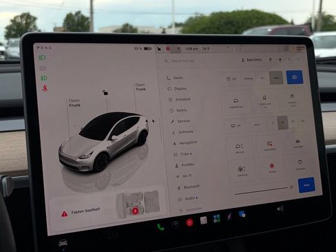 Used 2023 Tesla Model Y Long Range AWD/4WD image 24