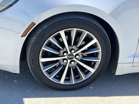 Used 2018 Lincoln MKZ Select w/ Select Plus Package image 10