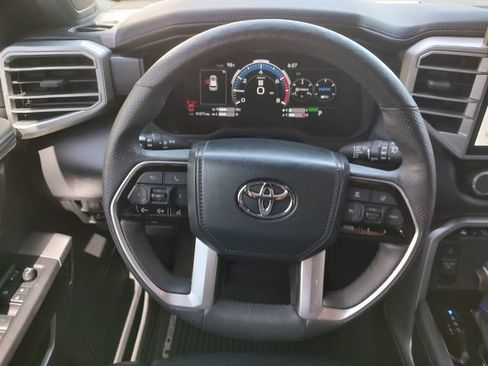 Used 2023 Toyota Sequoia Platinum AWD/4WD image 11