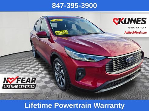 Certified 2025 Ford Escape Platinum w/ Premium Technology Package image 1