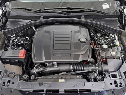 Used 2025 Land Rover Range Rover Velar Dynamic SE AWD/4WD image 39