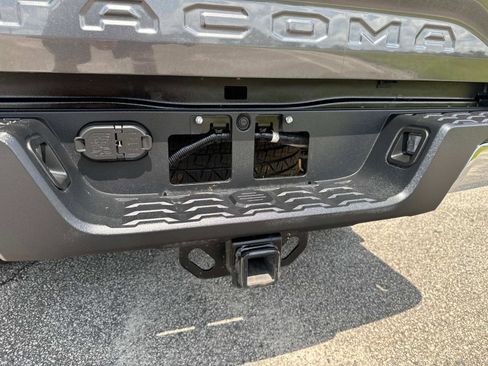 Used 2019 Toyota Tacoma SR5 image 14