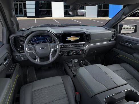 New 2026 Chevrolet Silverado 1500 ZR2 image 15