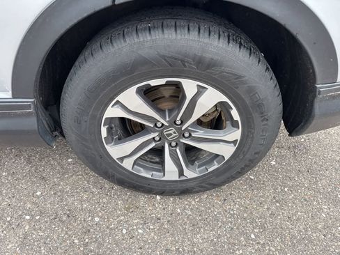 Used 2018 Honda CR-V LX image 9
