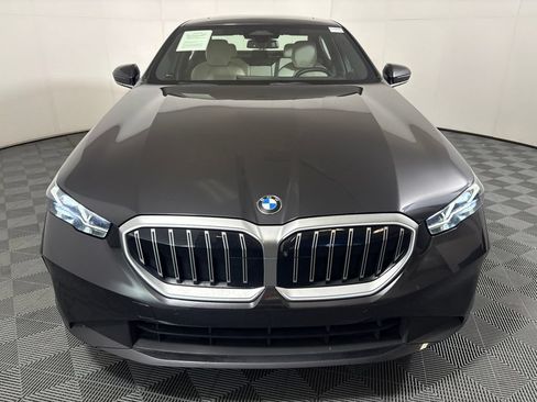 Certified 2026 BMW 530i w/ Premium Package RWD image 3