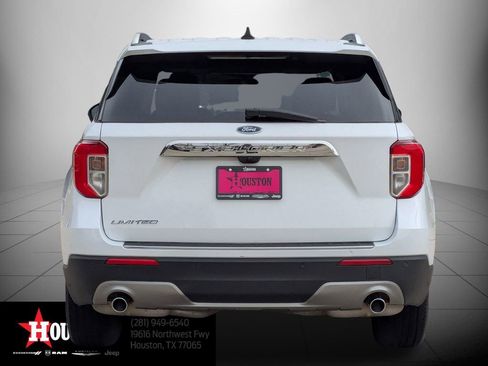 Used 2023 Ford Explorer Limited w/ Equipment Group 301A image 4