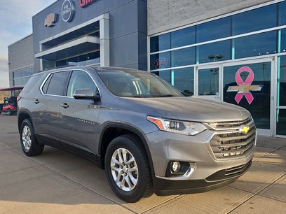 Used 2020 Chevrolet Traverse LT