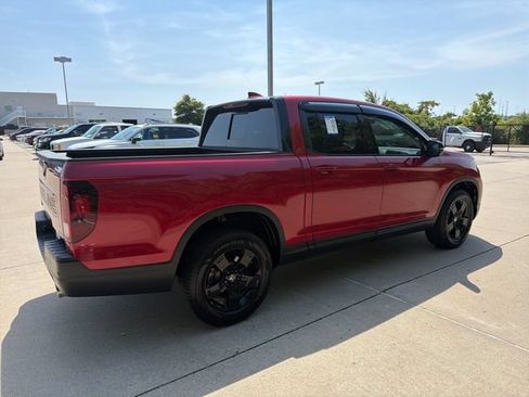 Certified 2024 Honda Ridgeline Black Edition image 5