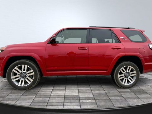 Used 2023 Toyota 4Runner TRD Sport image 8