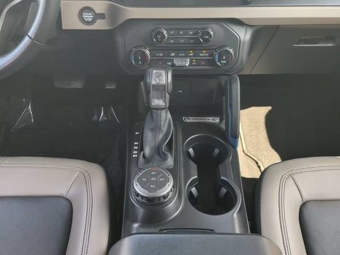 Certified 2022 Ford Bronco Wildtrak AWD/4WD image 20