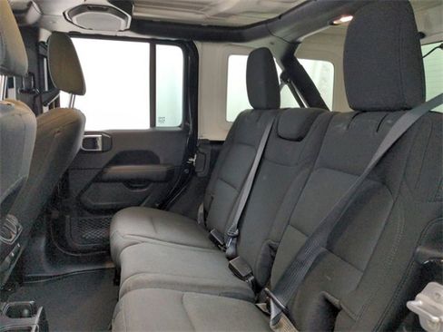 Used 2021 Jeep Wrangler Unlimited Sahara w/ Uconnect 4C Nav & Sound Group image 29